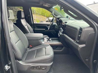 2024 GMC Sierra 2500HD SLT