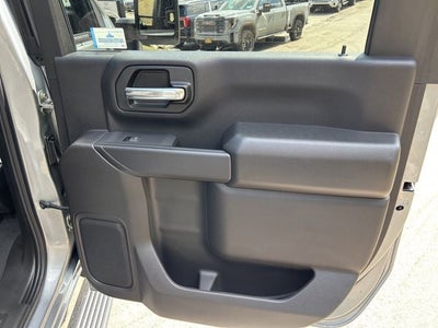 2025 GMC Sierra 2500HD Pro