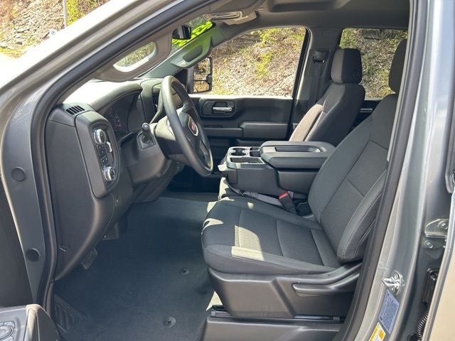 2025 GMC Sierra 2500HD Pro