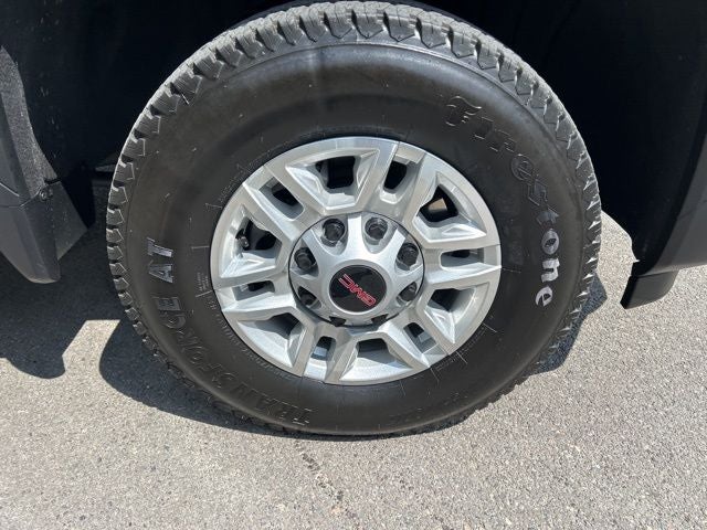 2025 GMC Sierra 2500HD Pro