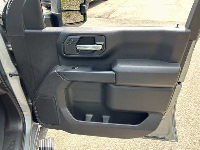 2025 GMC Sierra 2500HD Pro