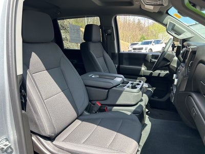 2025 GMC Sierra 2500HD Pro