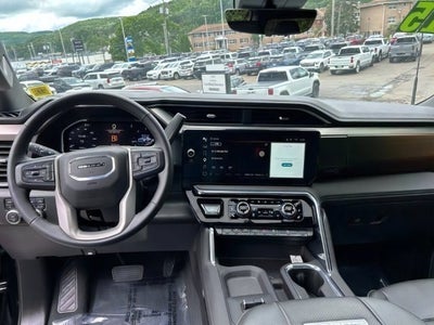 2025 GMC Sierra 2500HD Denali