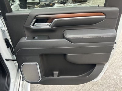 2025 GMC Sierra 2500HD Denali