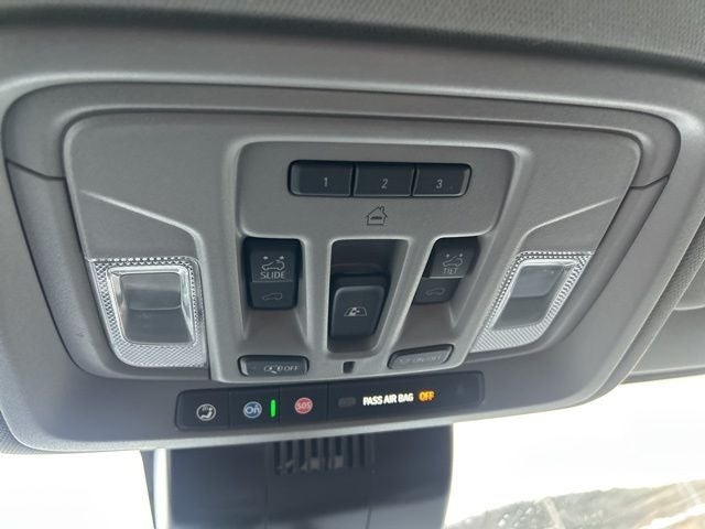 2025 GMC Sierra 2500HD Denali