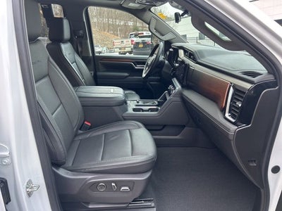 2025 GMC Sierra 2500HD Denali