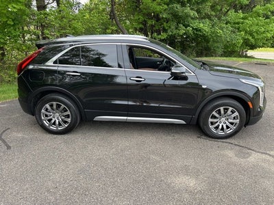 2023 Cadillac XT4 Premium Luxury