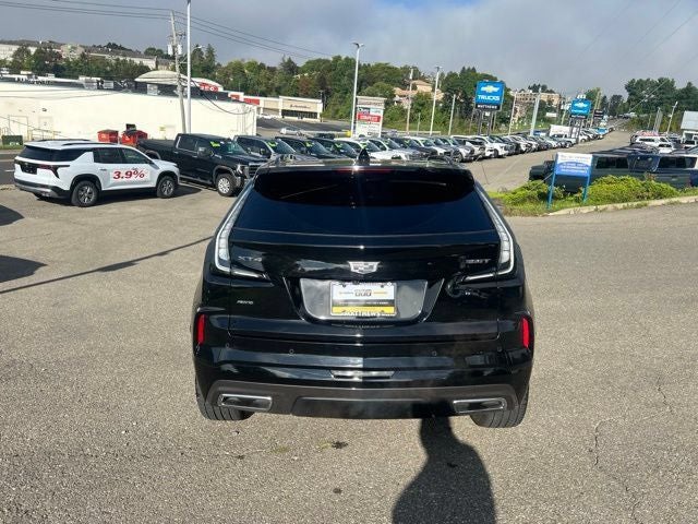 2024 Cadillac XT4 Sport