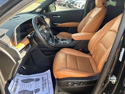 2024 Cadillac XT4 Sport