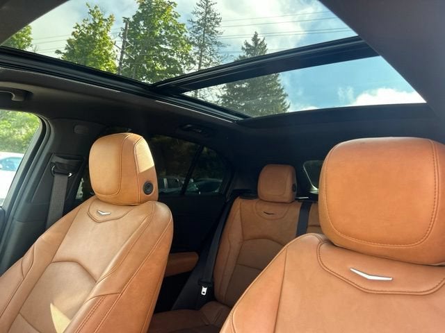 2024 Cadillac XT4 Sport