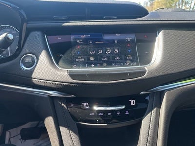 2021 Cadillac XT6 Luxury