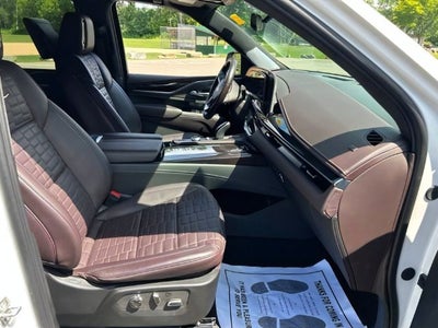 2024 Cadillac Escalade ESV Sport Platinum