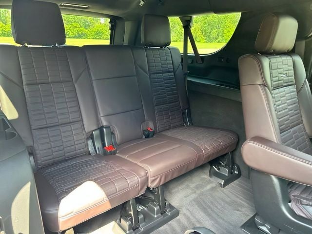 2024 Cadillac Escalade ESV Sport Platinum