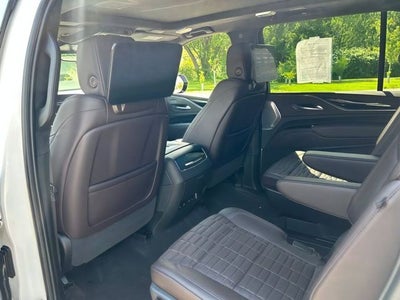2024 Cadillac Escalade ESV Sport Platinum
