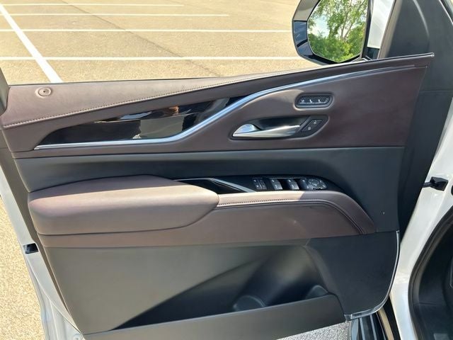 2024 Cadillac Escalade ESV Sport Platinum