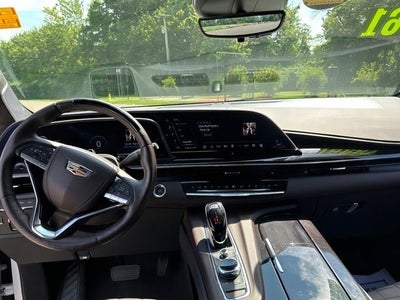 2024 Cadillac Escalade ESV Sport Platinum