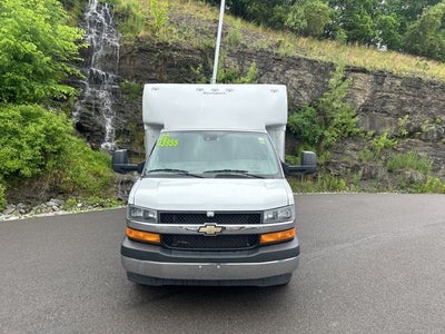 2022 Chevrolet Express 3500 Work Van Cutaway