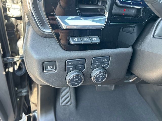 2024 Chevrolet Silverado 3500HD High Country