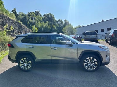 2023 Toyota RAV4 XLE Premium