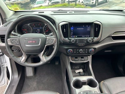 2023 GMC Terrain AT4
