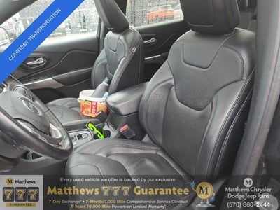 2021 Jeep Cherokee Latitude Lux