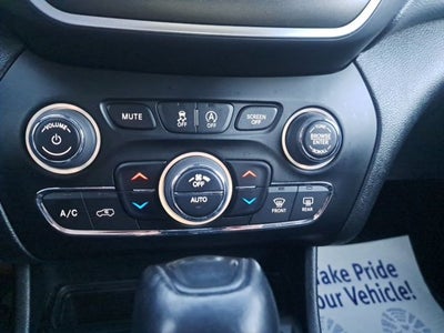 2023 Jeep Cherokee Trailhawk