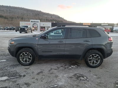 2023 Jeep Cherokee Trailhawk