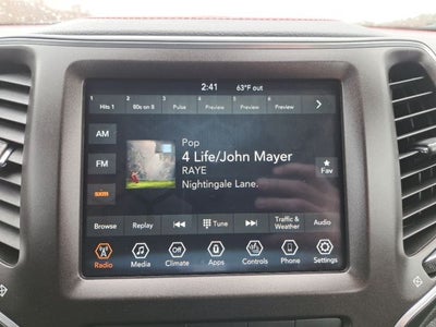 2022 Jeep Cherokee Trailhawk