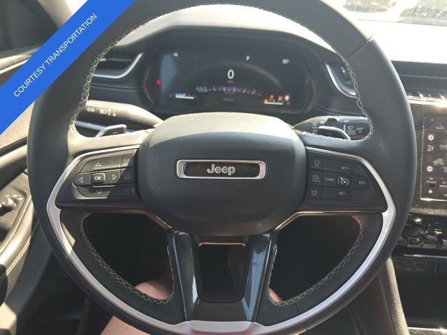 2023 Jeep Grand Cherokee Laredo