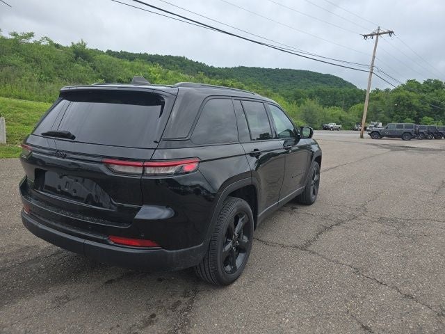 2023 Jeep Grand Cherokee Altitude X