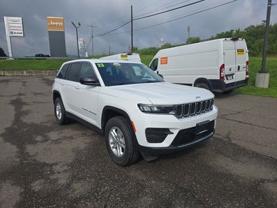 2023 Jeep Grand Cherokee Laredo