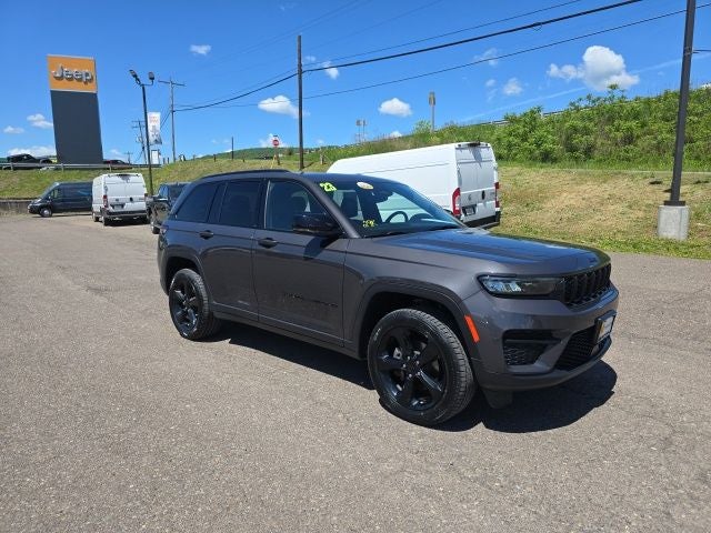 2023 Jeep Grand Cherokee Altitude X