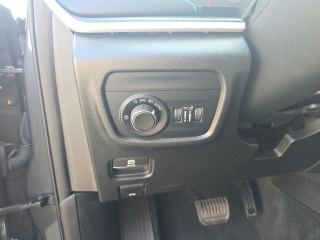 2023 Jeep Grand Cherokee Laredo X