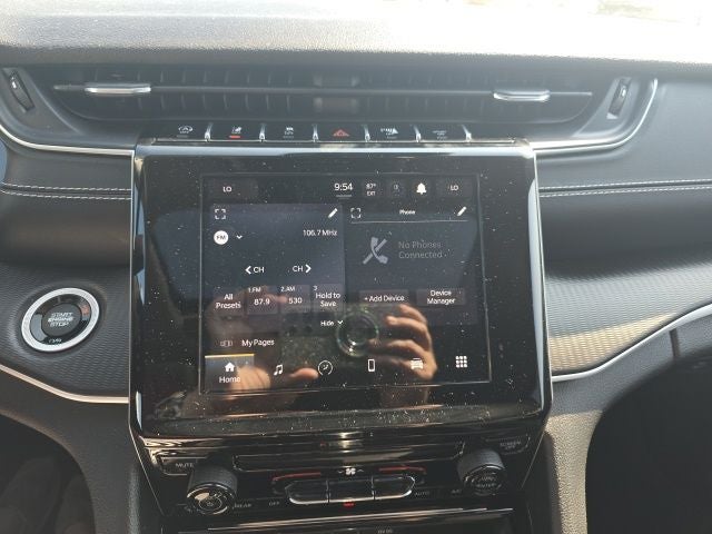 2023 Jeep Grand Cherokee Laredo X