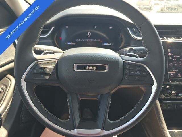 2023 Jeep Grand Cherokee Laredo