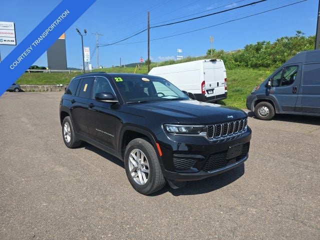 2023 Jeep Grand Cherokee Laredo