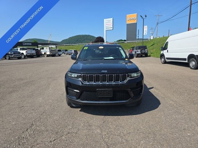 2023 Jeep Grand Cherokee Laredo