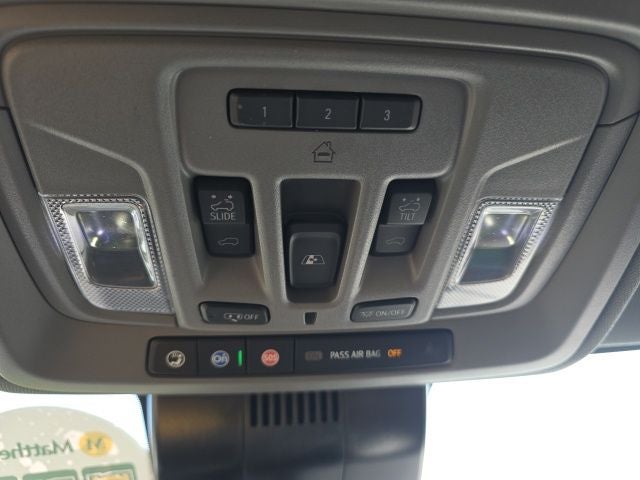 2025 Chevrolet Silverado 3500HD LTZ