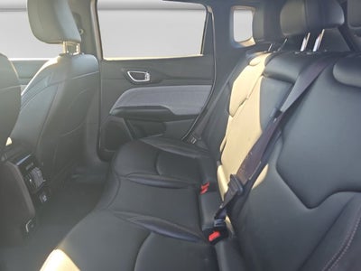 2024 Jeep Compass Latitude Lux