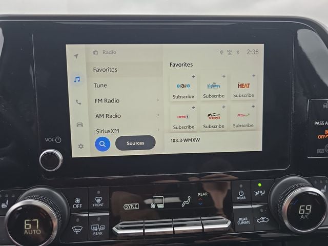 2023 Toyota Highlander XLE