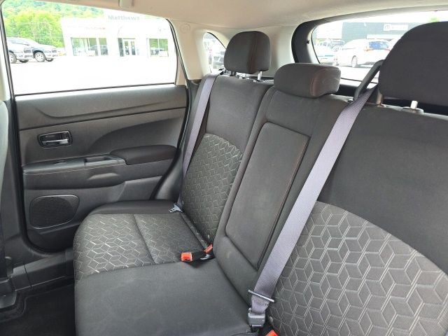 2024 Mitsubishi Outlander Sport 2.0 ES