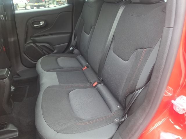 2023 Jeep Renegade Trailhawk