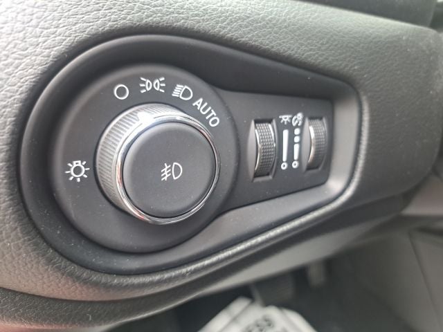 2023 Jeep Renegade Trailhawk