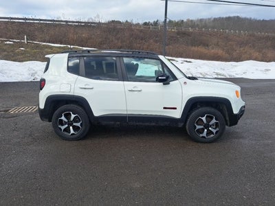 2022 Jeep Renegade Trailhawk