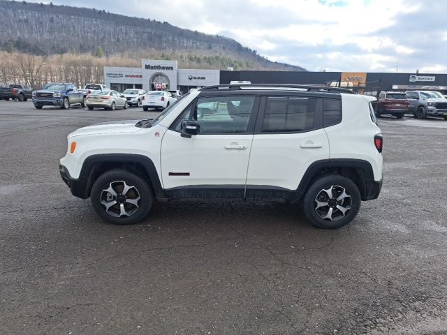 2022 Jeep Renegade Trailhawk