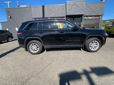 2023 Jeep Grand Cherokee Laredo