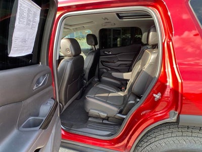 2021 GMC Acadia AT4