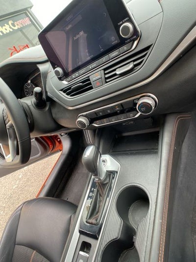 2022 Nissan Altima 2.5 SR