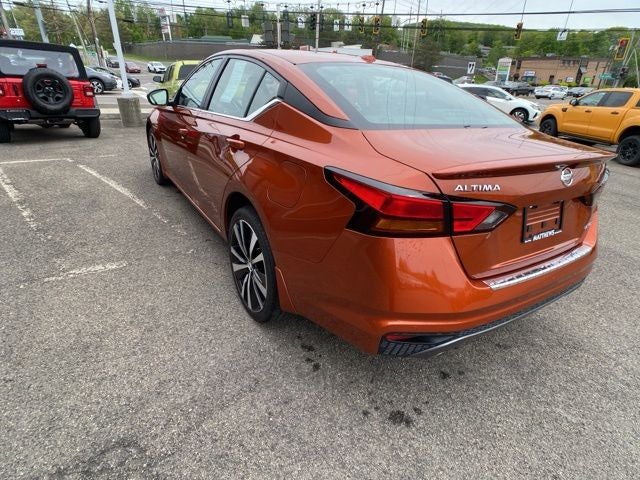2022 Nissan Altima 2.5 SR