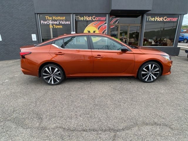 2022 Nissan Altima 2.5 SR